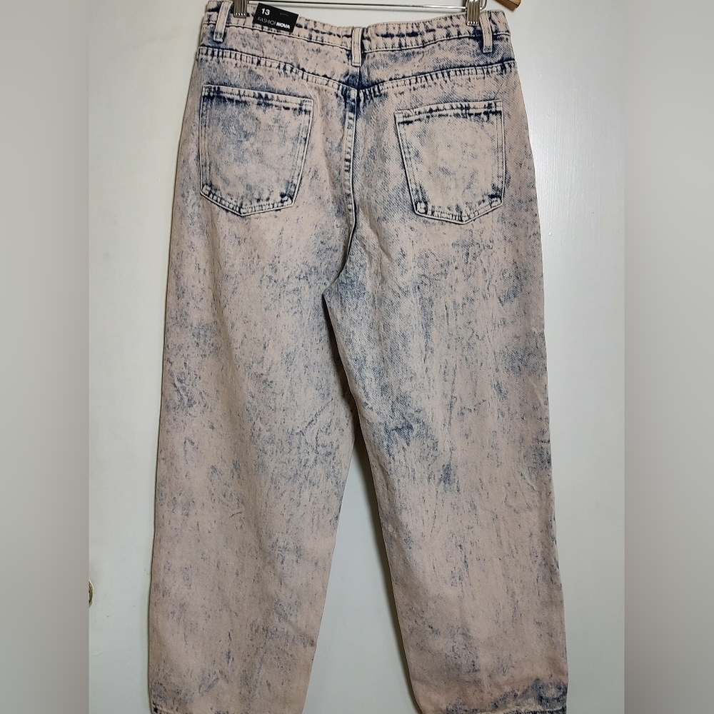 Fashion Nova No Time For Games Pink Acid Wash Relaxed Straight Leg Jeans - Picture 5 of 6